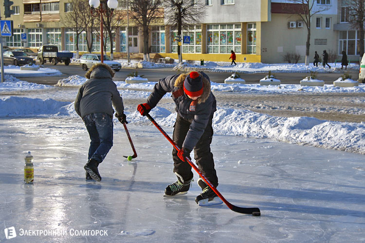 на катке в Солигорске на катке в Солигорске