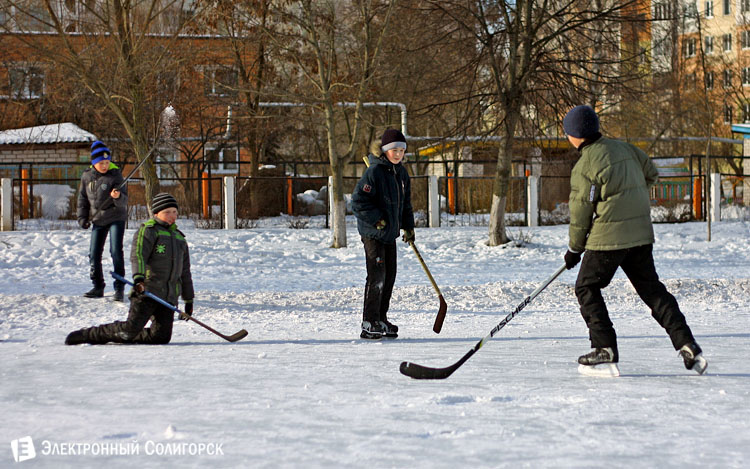 на катке в Солигорске на катке в Солигорске