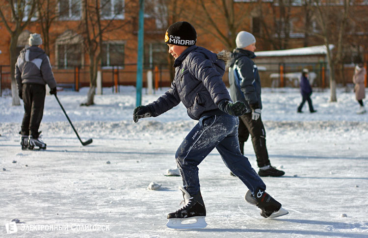на катке в Солигорске на катке в Солигорске