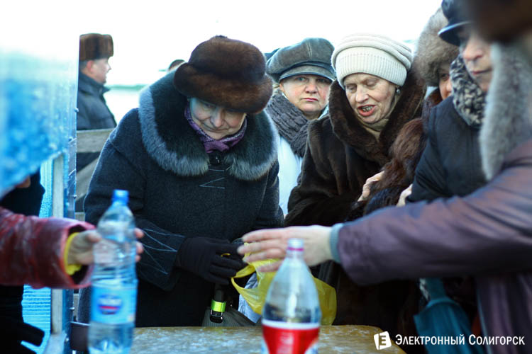 Крещение в Храме Покрова Пресвятой Богородицы Крещение в Солигорске