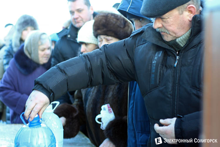 Крещение в Храме Покрова Пресвятой Богородицы Крещение в Солигорске
