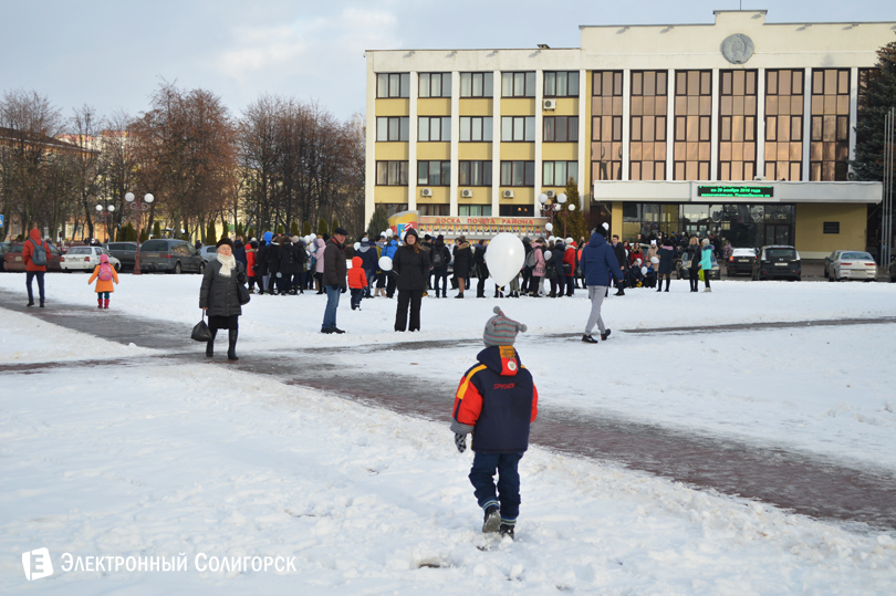 акция достучаться до небес в Солигорске