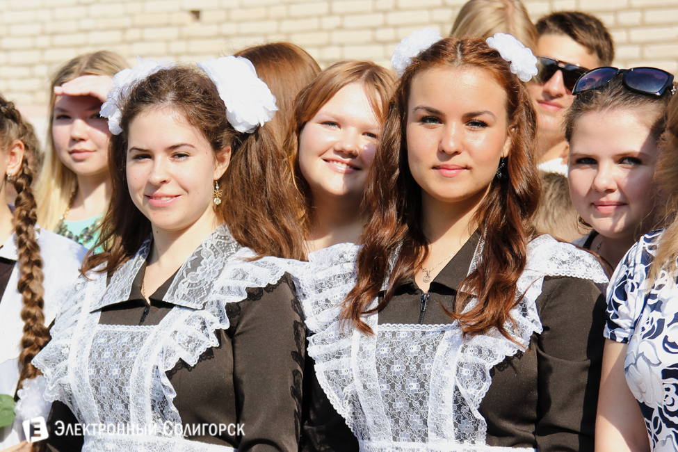 Последний звонок 2016 в СШ 4 Солигорска последний звонок 2016 солигорск 4 школа