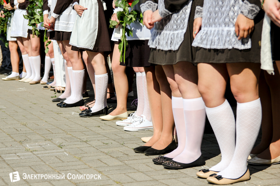 Последний звонок 2016 в СШ 4 Солигорска последний звонок 2016 солигорск 4 школа