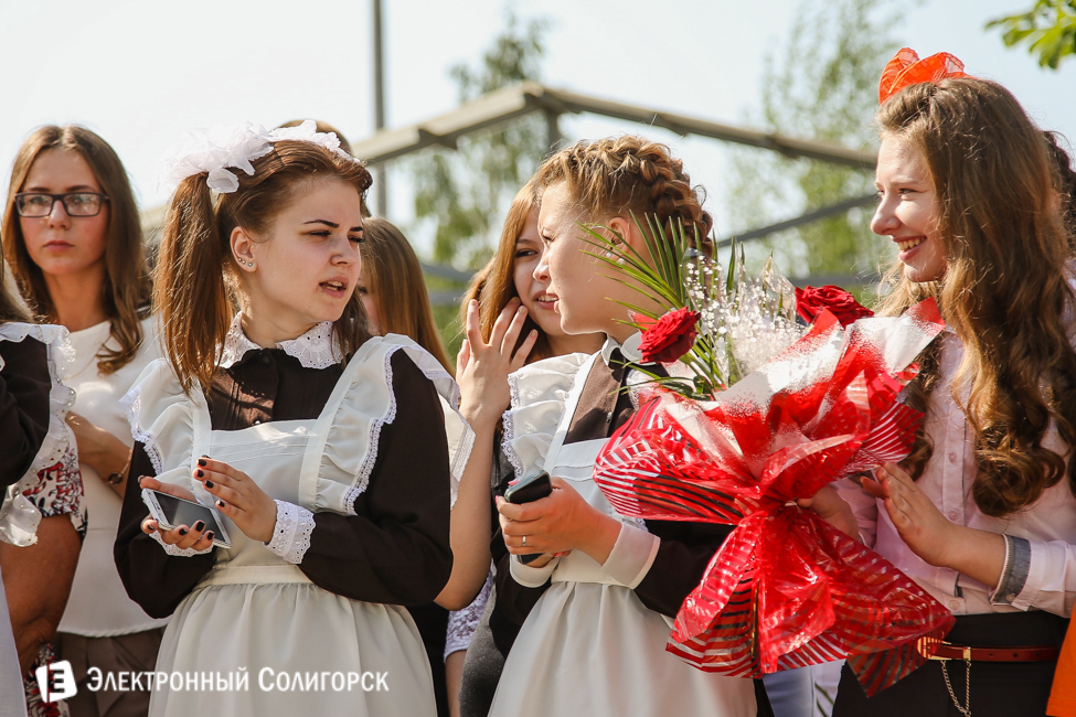 Последний звонок 2016 в гимназии 2 Солигорска последний звонок 2016 солигорск гимназия 2