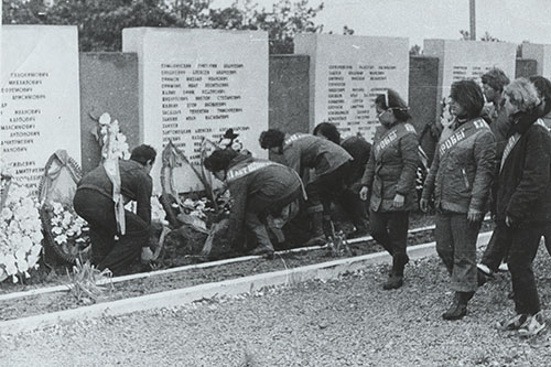 memorial04