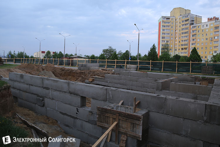 он уже на подходе Стройка в солигорске
