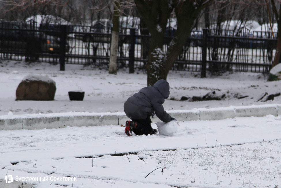первый снег в Солигорске