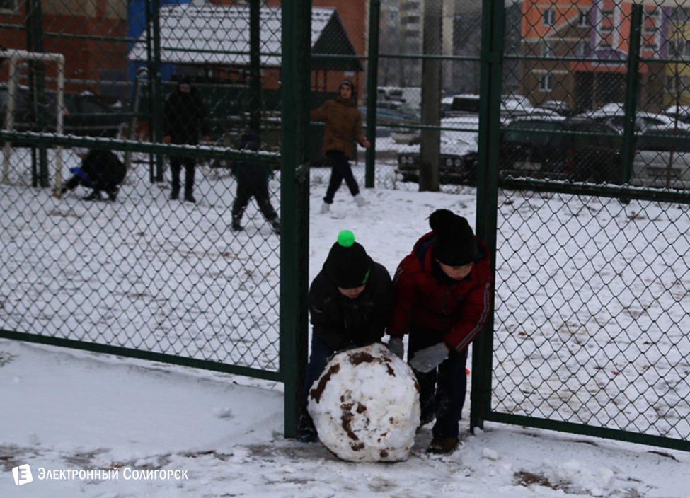 первый снег в Солигорске