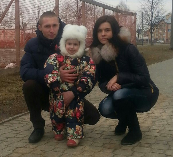Мария со своей дочерью Маргаритой и мужем
