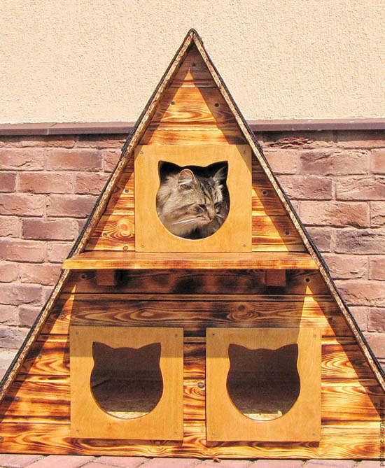 4 7