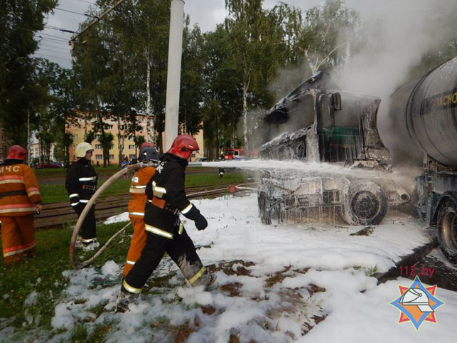 грузовик с газовой цистерной, пожар, Новополоцк