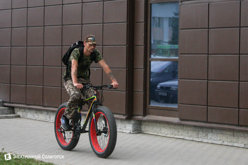 velosipedisty 2