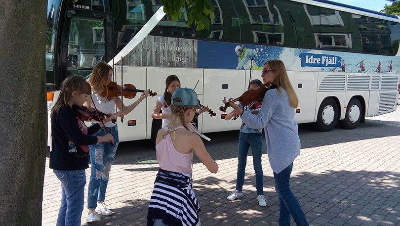 Ансамбль скрипачей Furuboda, репетиция Ансамбль скрипачей Furuboda репетиция