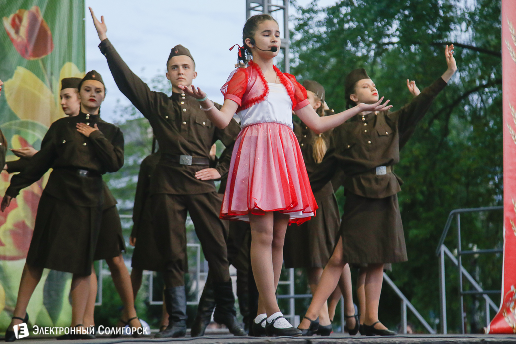 салют Солигорск День Победы
