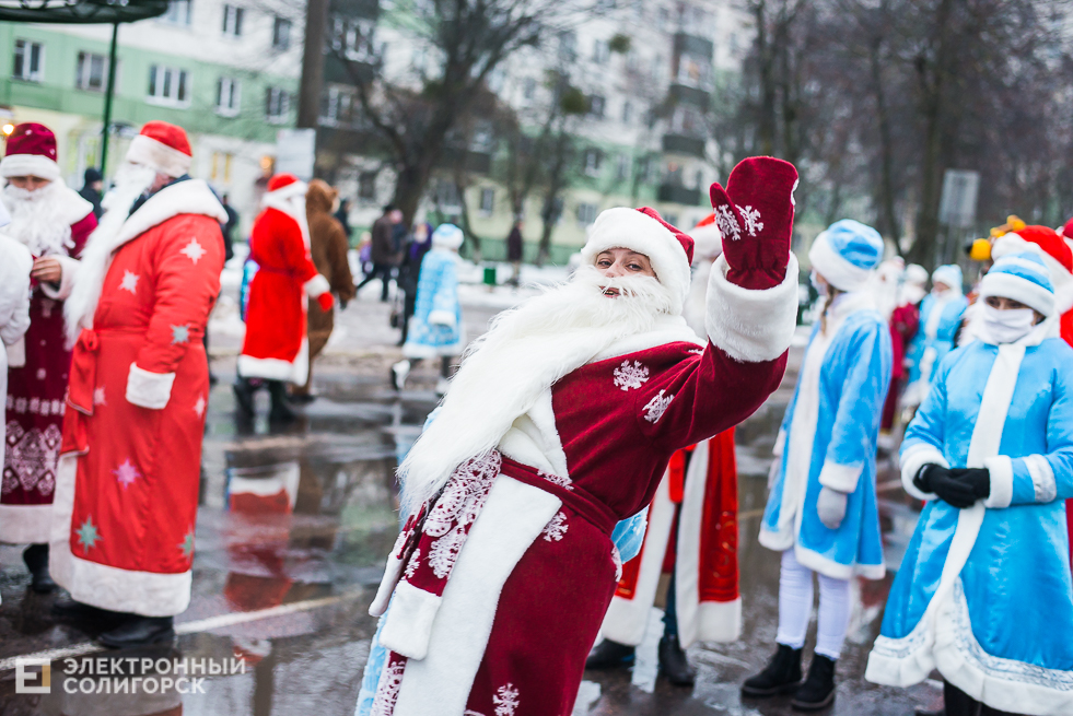 шествие дедов морозов