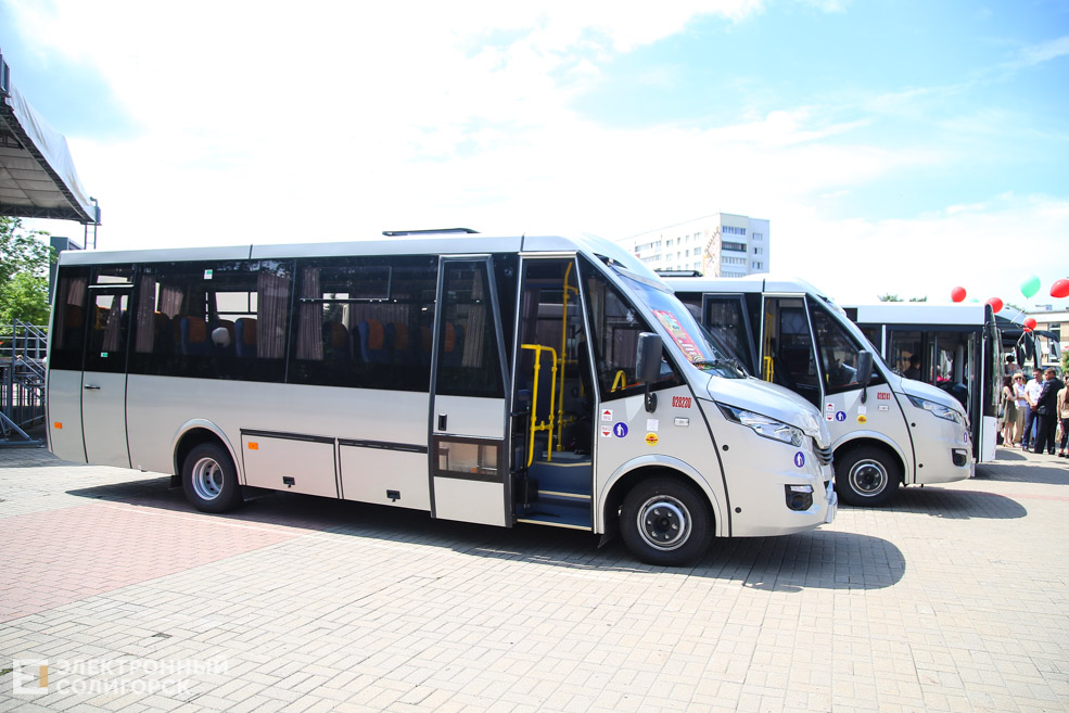bus 1