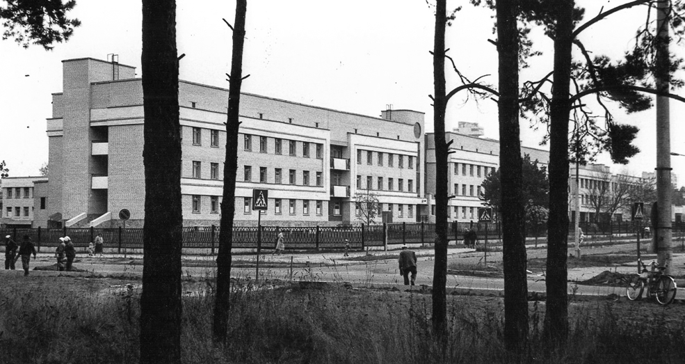 RETRO children hospital 9