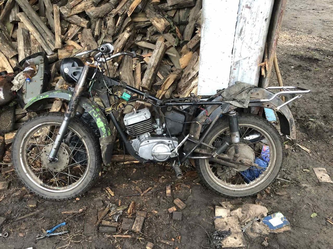 moto 4