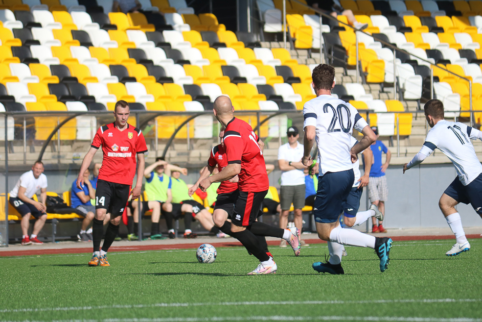 16 FK Partizan 6