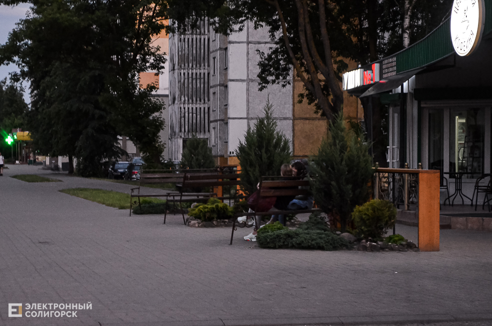 Night cafe 9