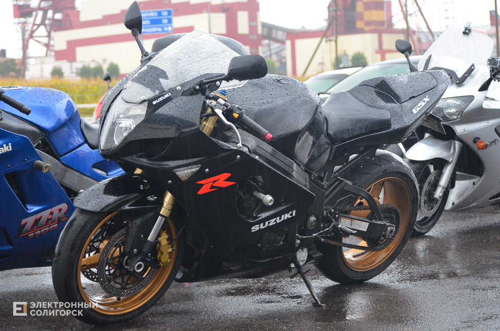 Moto 7