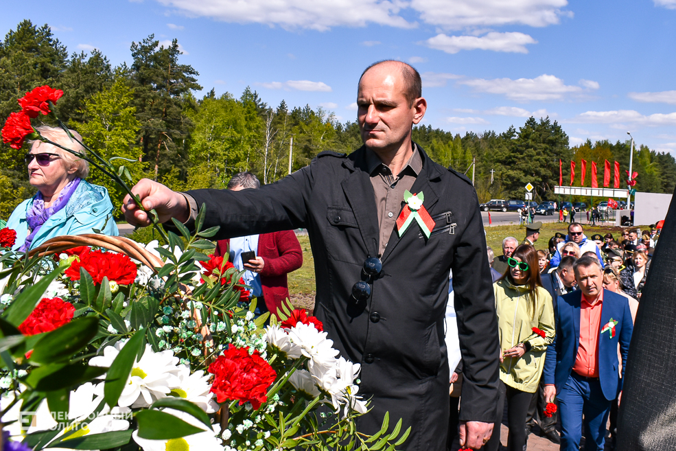 Razvilka miting 103