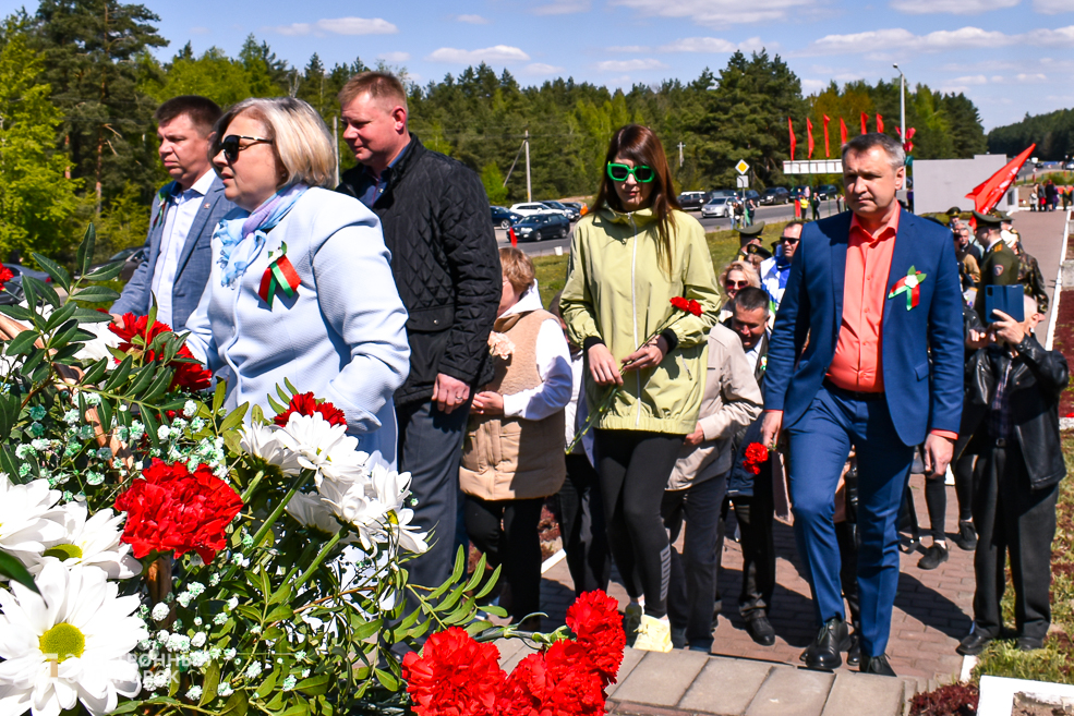 Razvilka miting 104