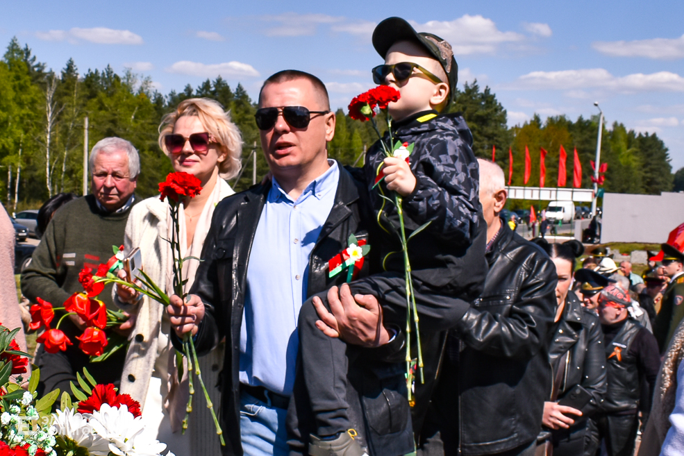 Razvilka miting 106