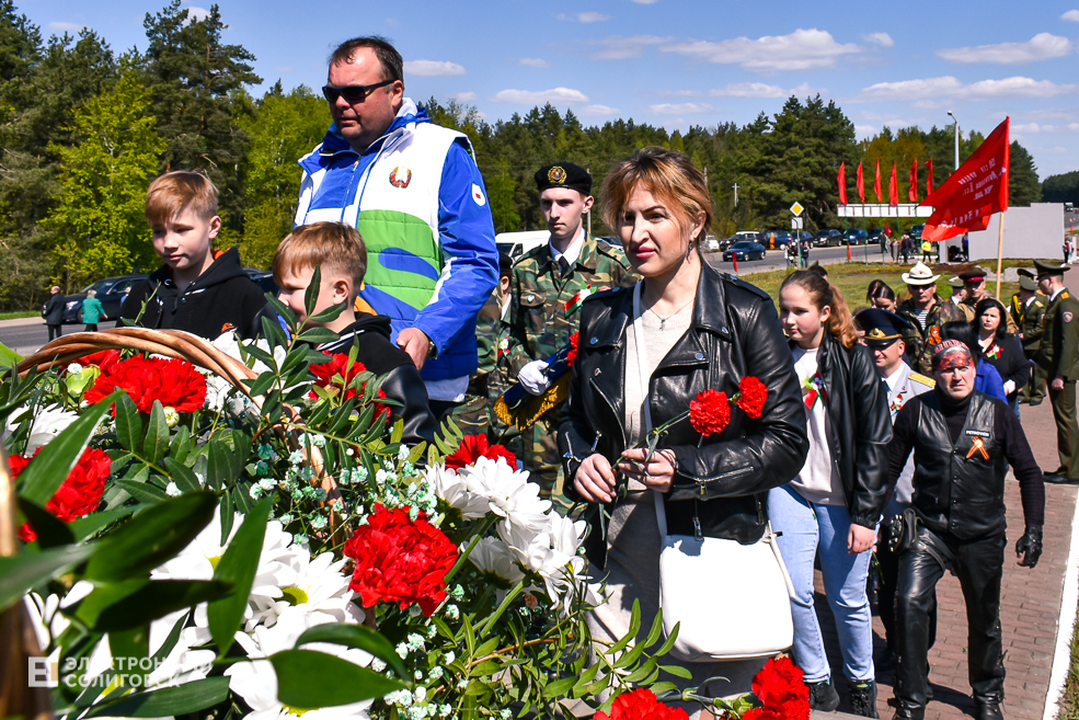 Razvilka miting 108
