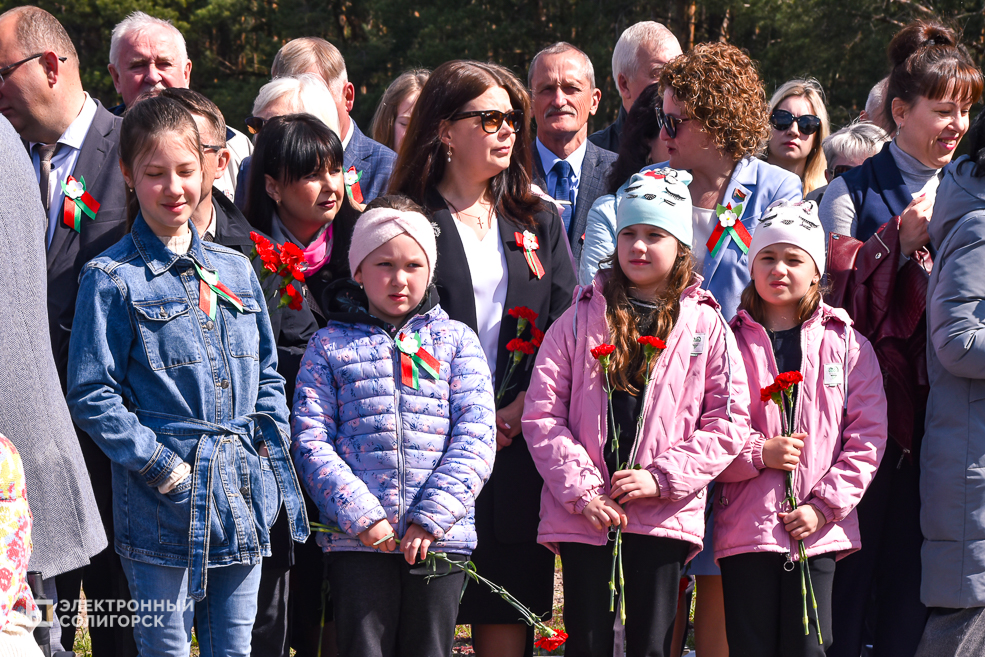 Razvilka miting 6