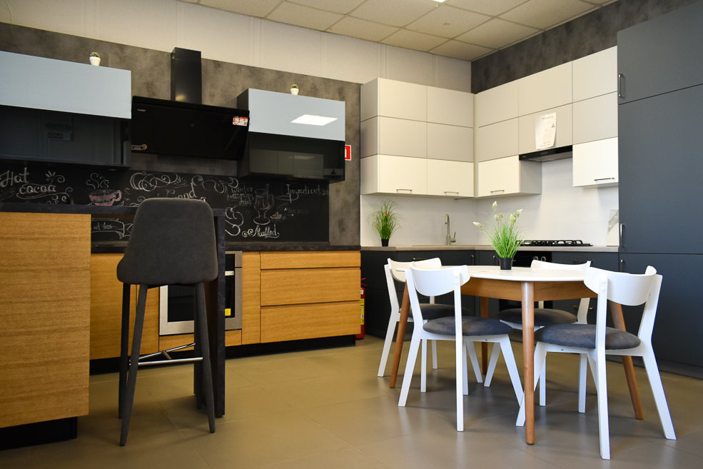 Kitchen interior 8